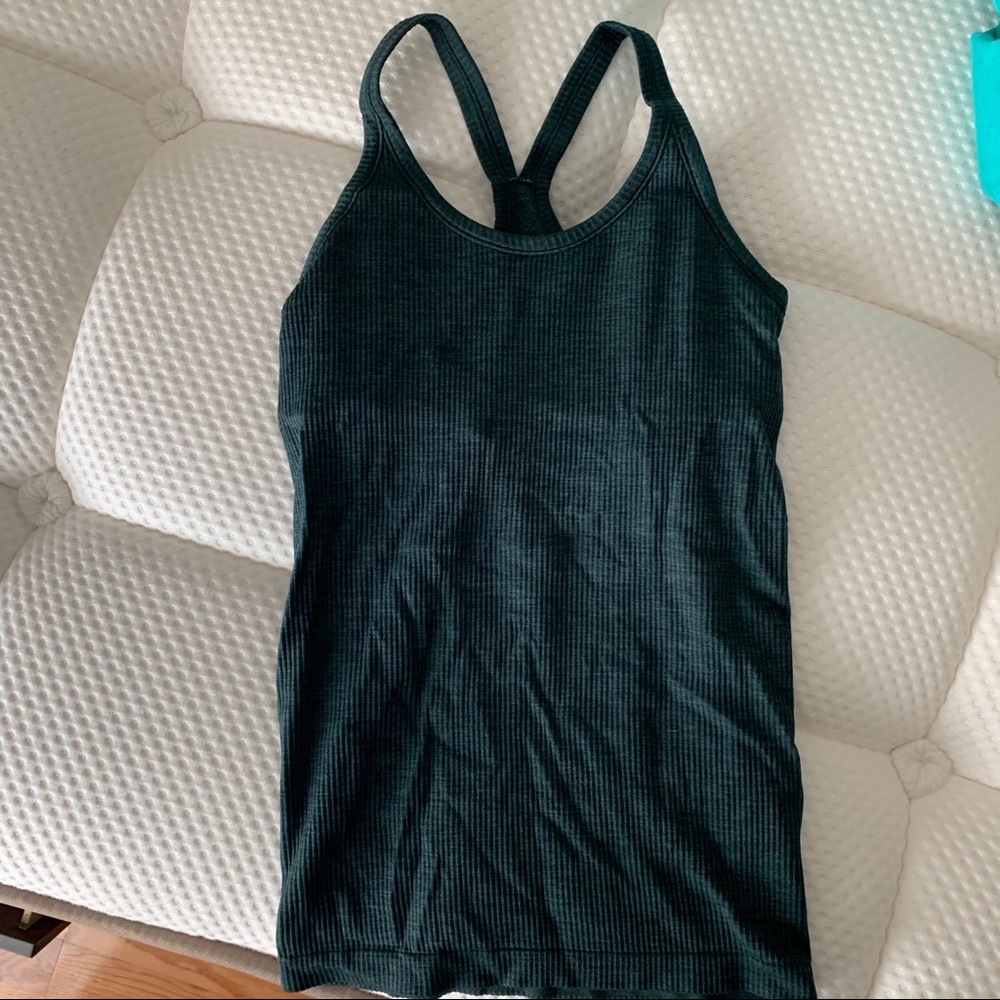 Lululemon athletica fitted tank - size 6